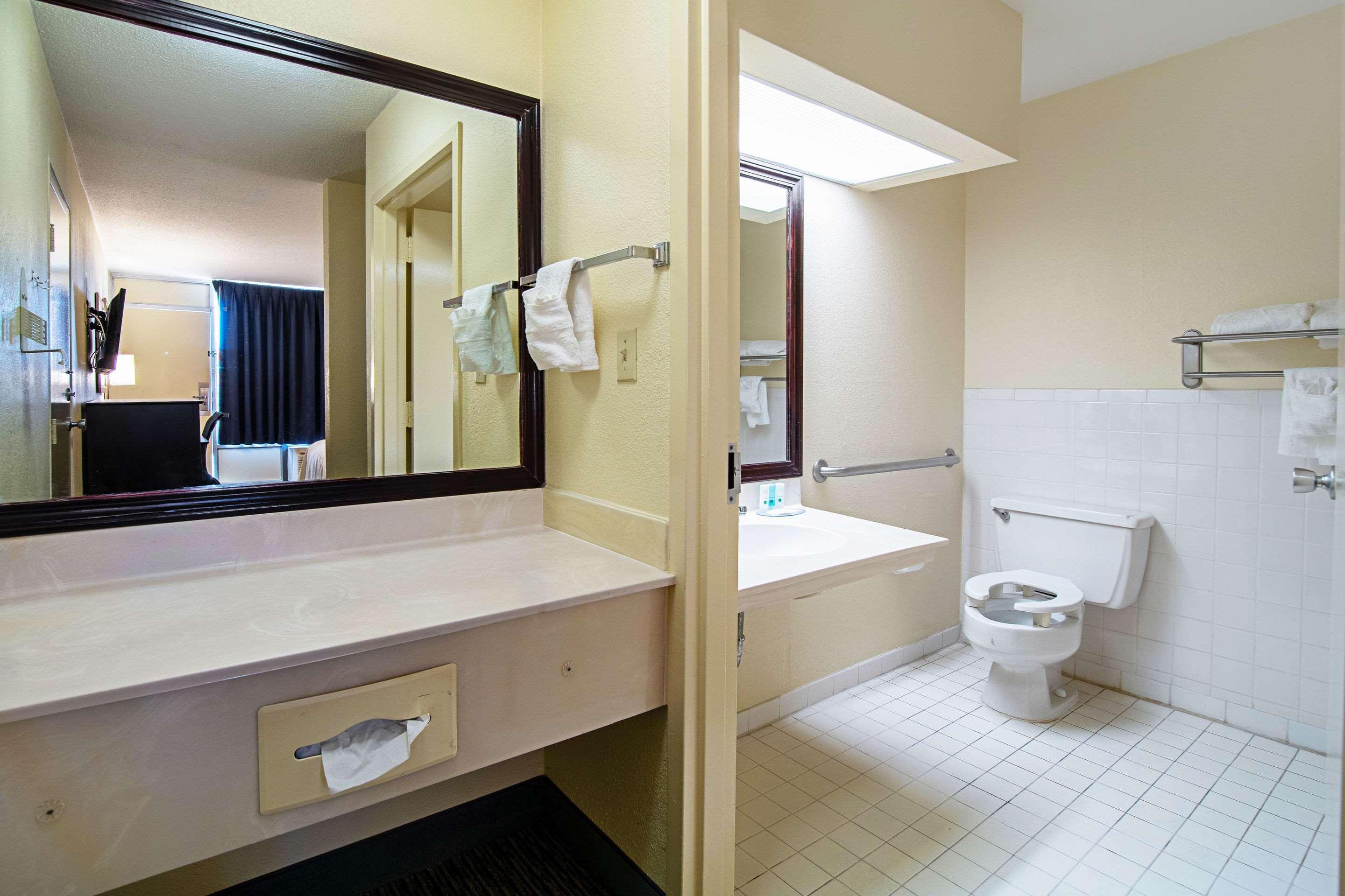 Quality Inn St George I-95 St. George Eksteriør billede
